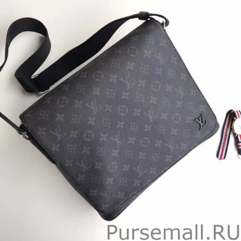 District MM Bag Monogram Eclipse M44001