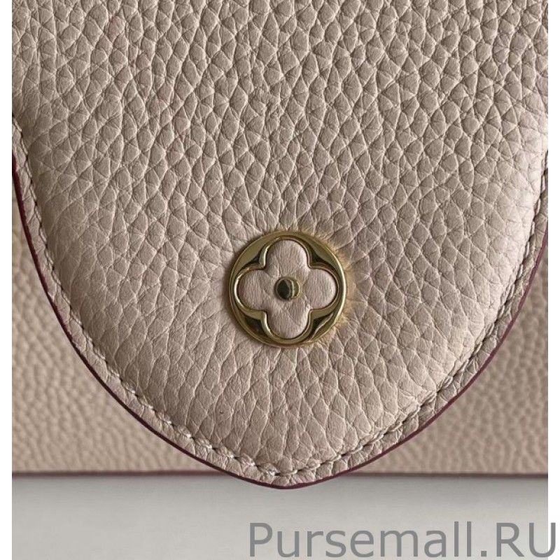 Capucines MM Bag In Bicolor Leather M58610