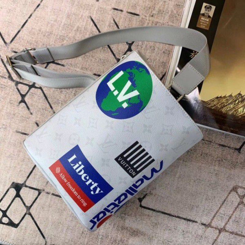 Chalk Sling Bag Monogram M44629 White