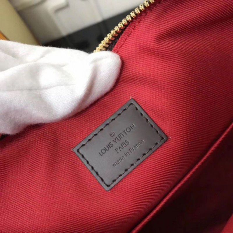 South Bank Besace Damier Ebene N42230