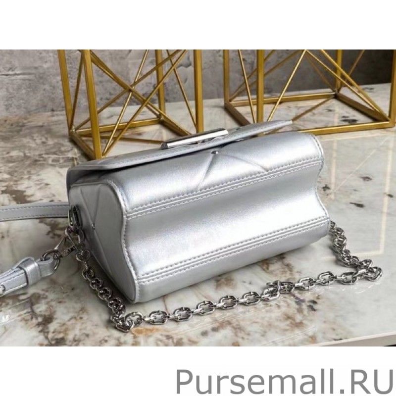 Twist PM Bag In Silver Lambskin M59031