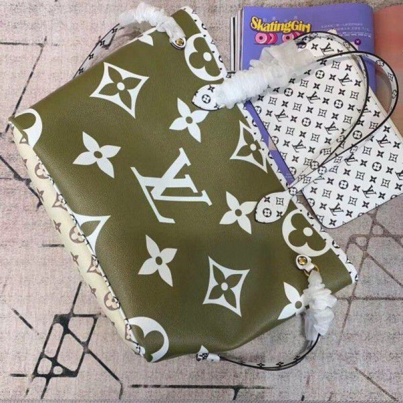 Neverfull MM Giant Monogram Canvas M44568