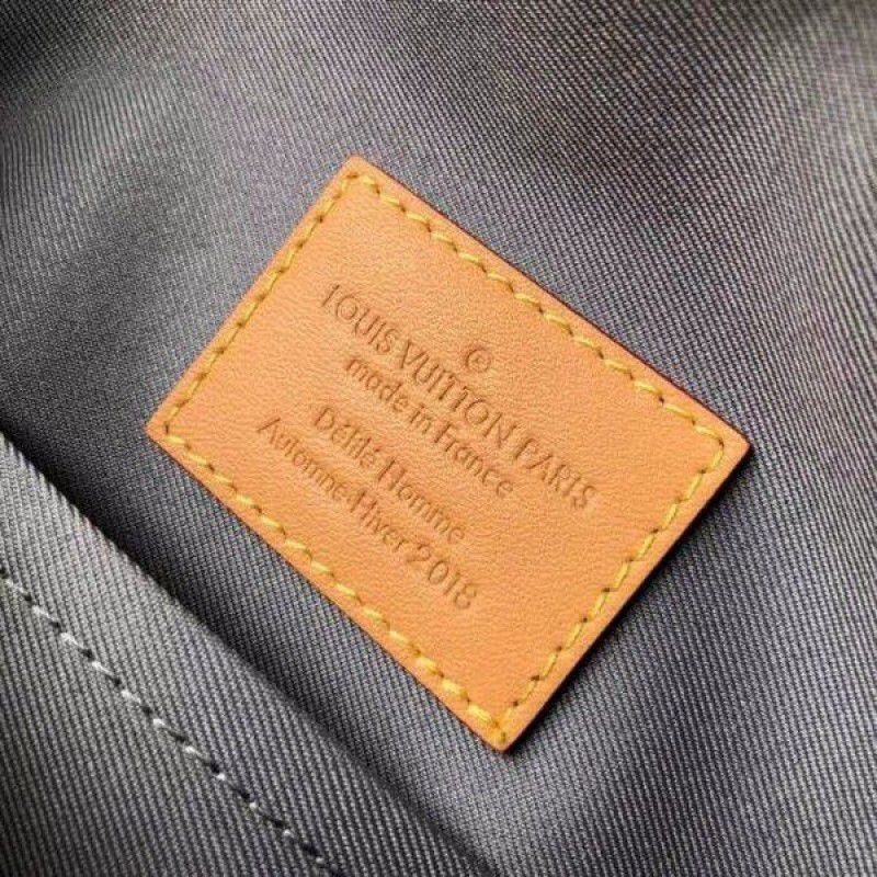 Messenger PM Monogram Titanium M43889