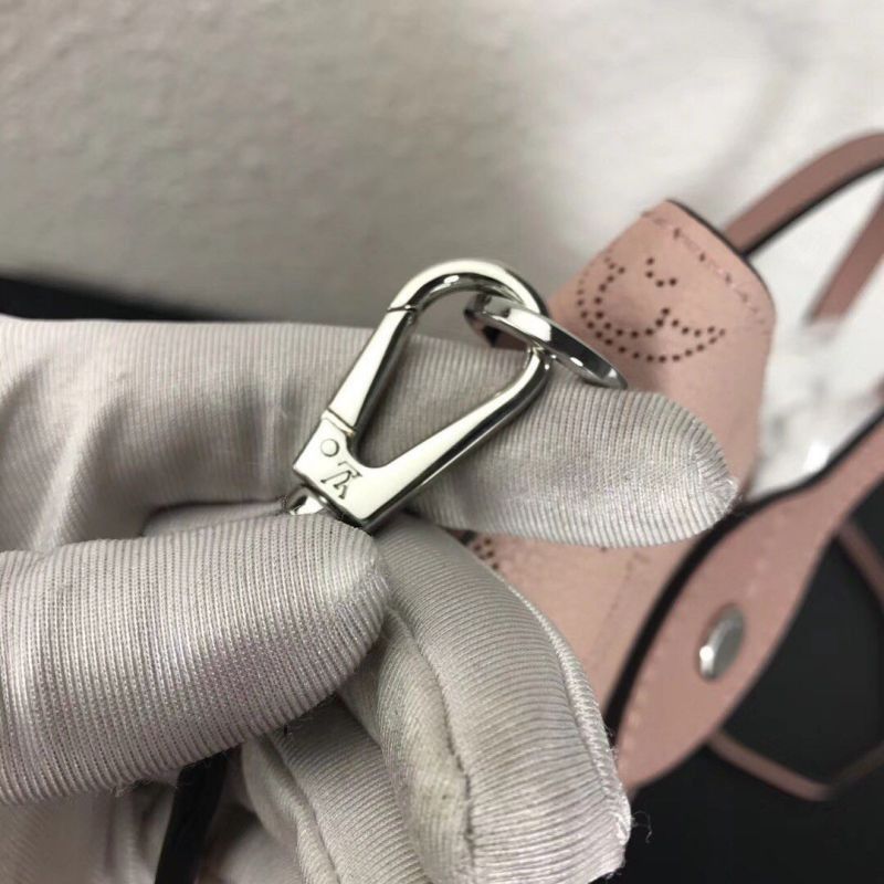 Hina PM Bag Mahina Leather M54353