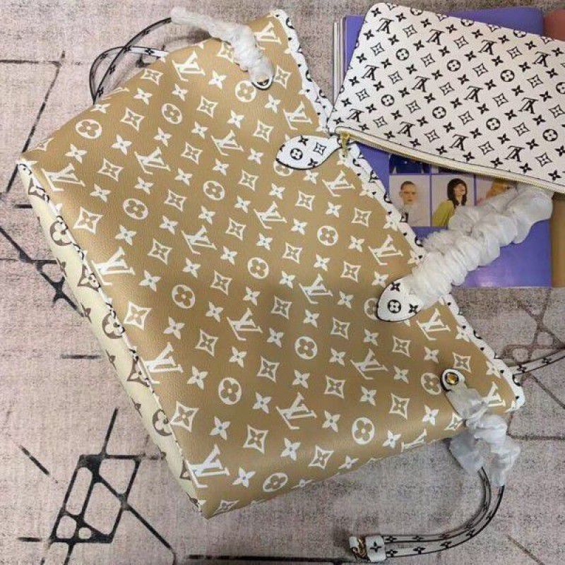 Neverfull MM Giant Monogram Canvas M44568