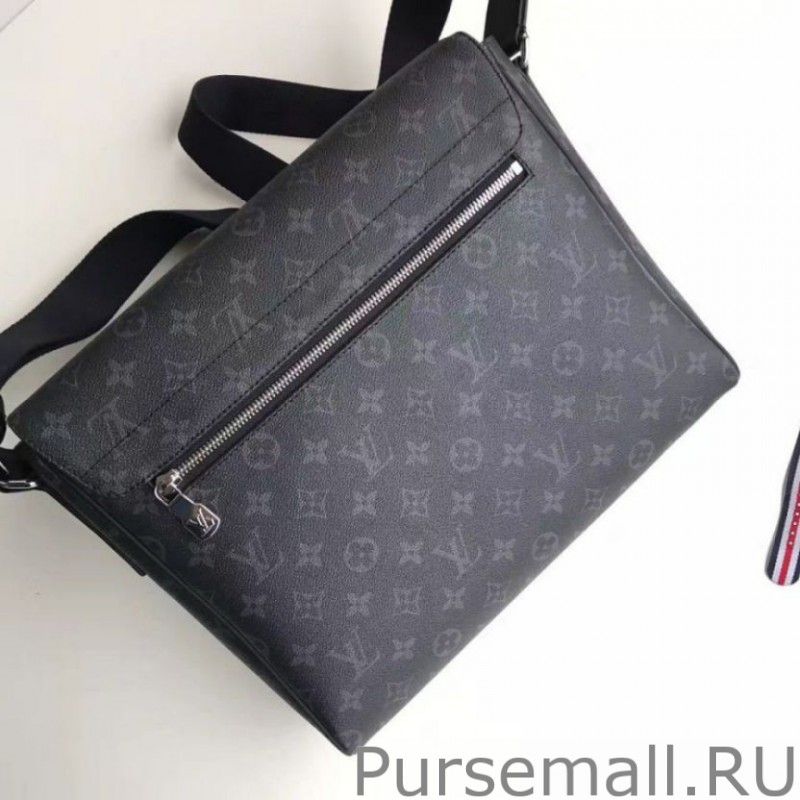 District MM Bag Monogram Eclipse M44001