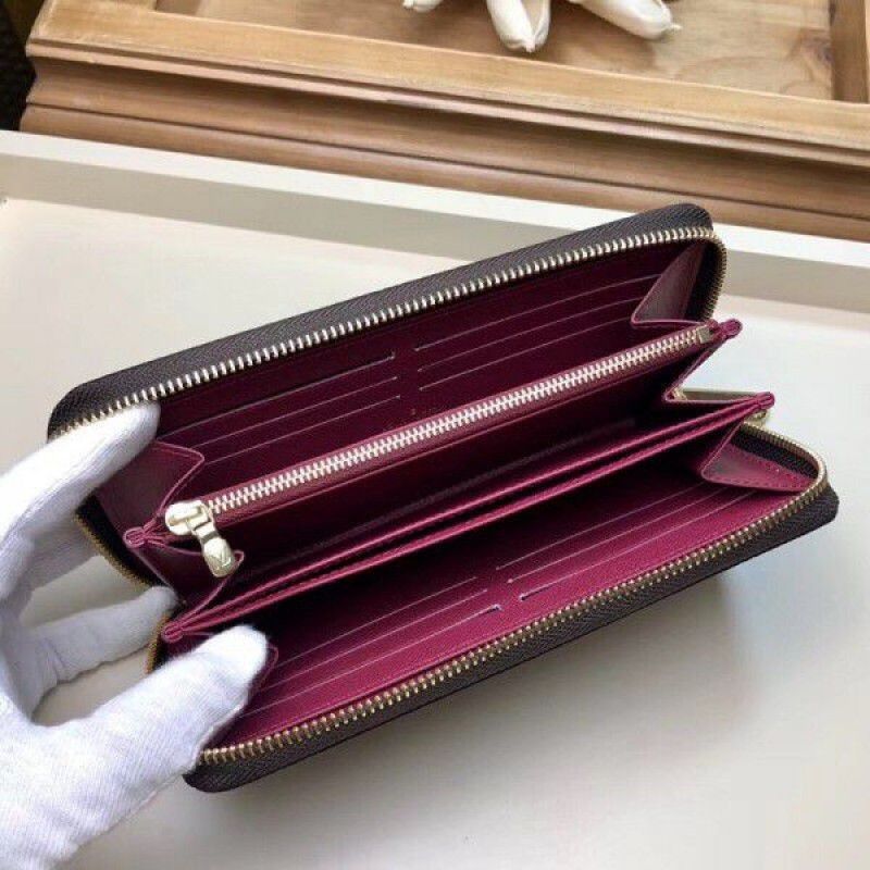 Zippy Wallet Monogram Canvas M41895