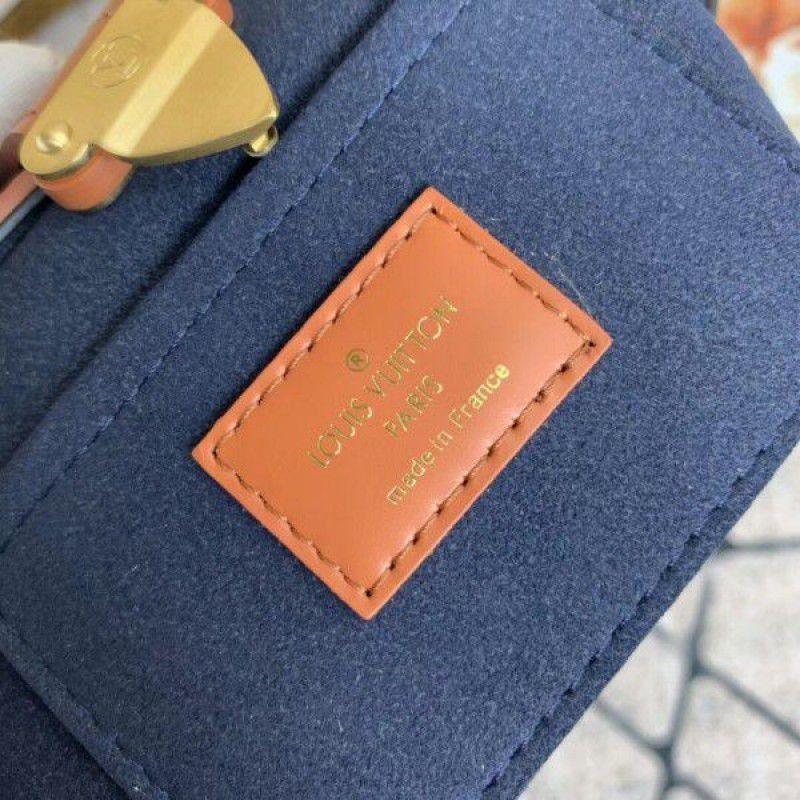 Duffle Bag Monogram Reverse M53842