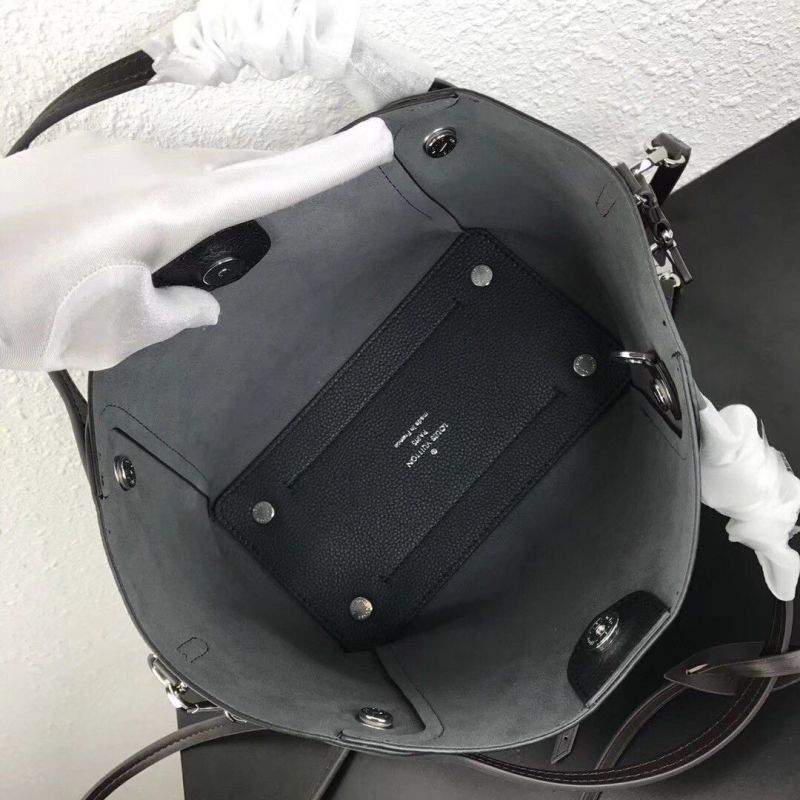 Hina PM Bag Mahina Leather M54350