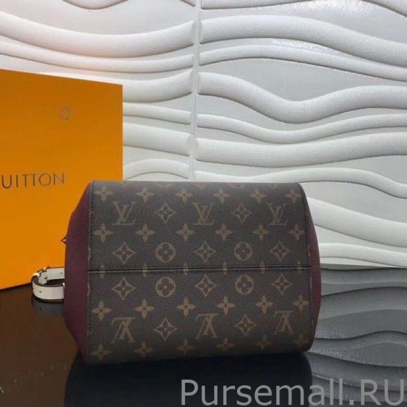 Fold Tote MM Monogram Calfskin M45409