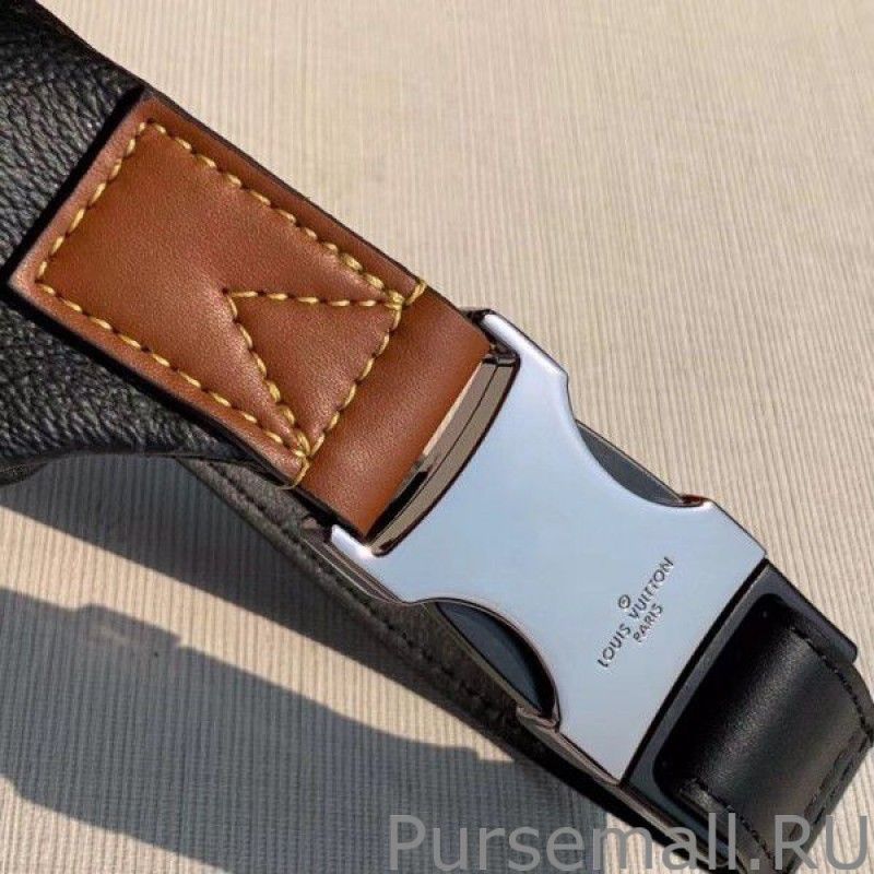 Discovery Bumbag Monogram Eclipse M45220