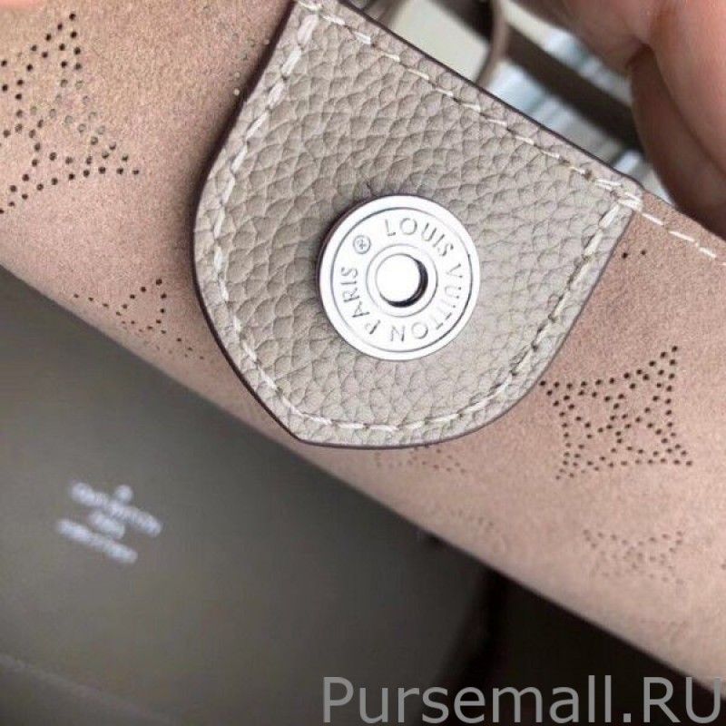 Hina MM Bag Mahina Leather M53140