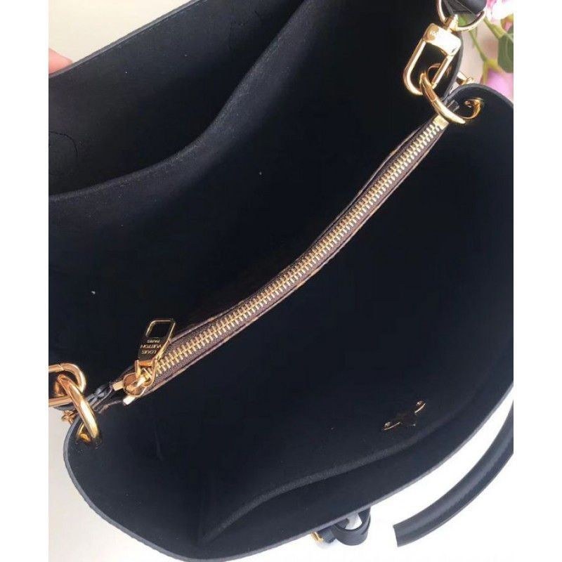 Flower Tote Monogram Canvas M43550 Black