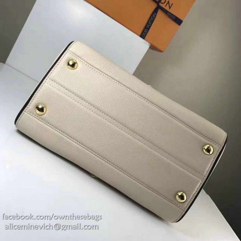 Double V Off-white M54438