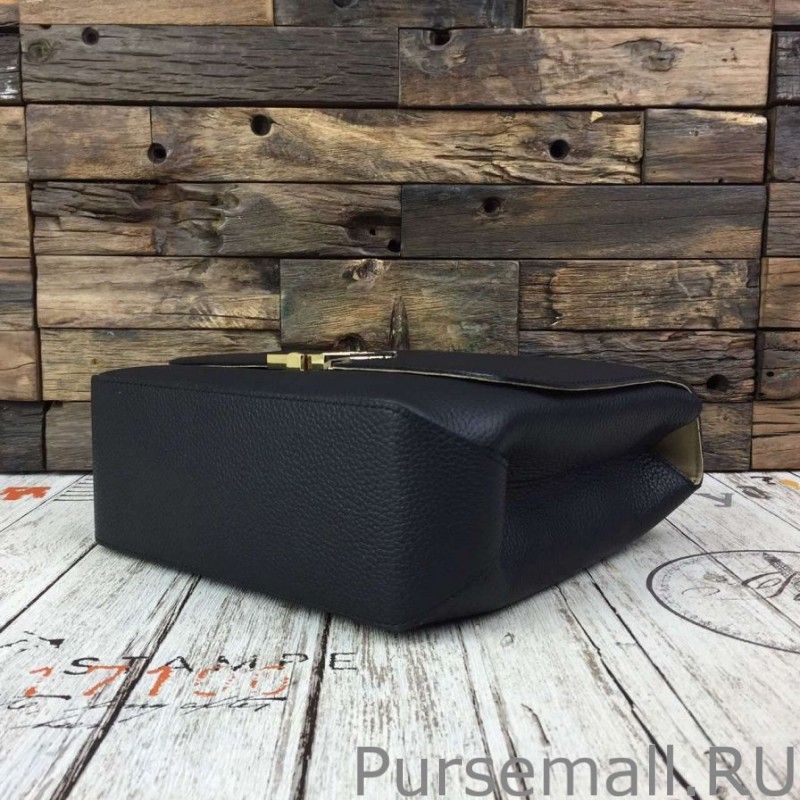 Noir Volta Messenger Bag M50255