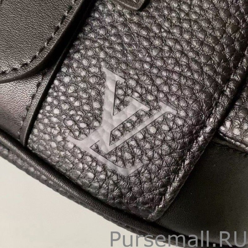 Christopher XS Bag In Black Leather M58495