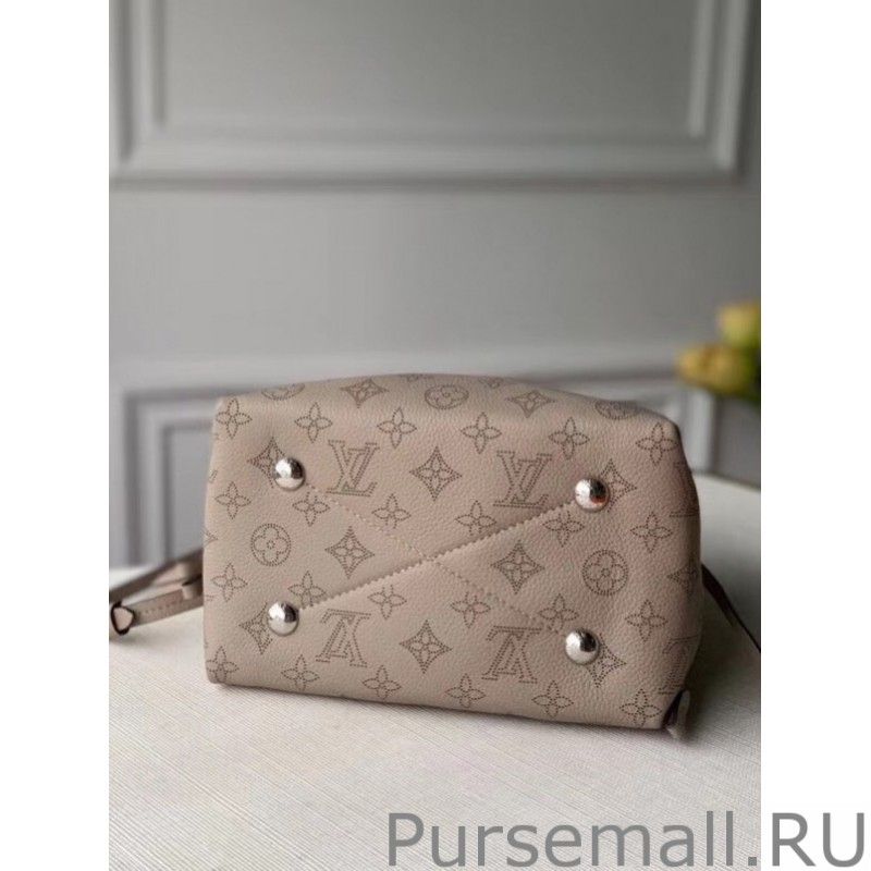 Bella Bag In Galet Mahina Leather M57201