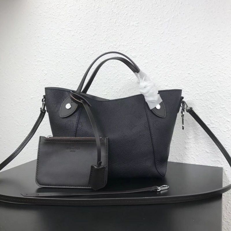 Hina PM Bag Mahina Leather M54350
