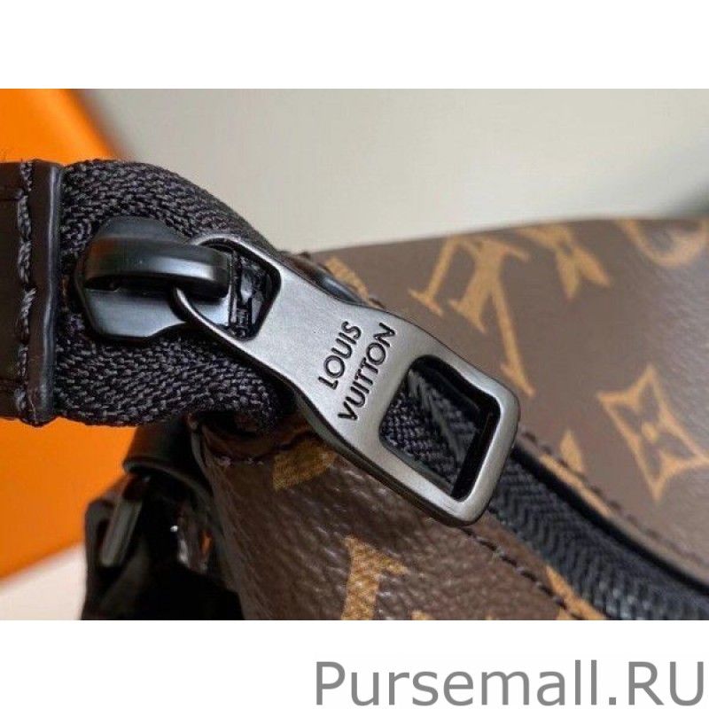 Cruiser Messenger Bag Monogram Canvas M57966