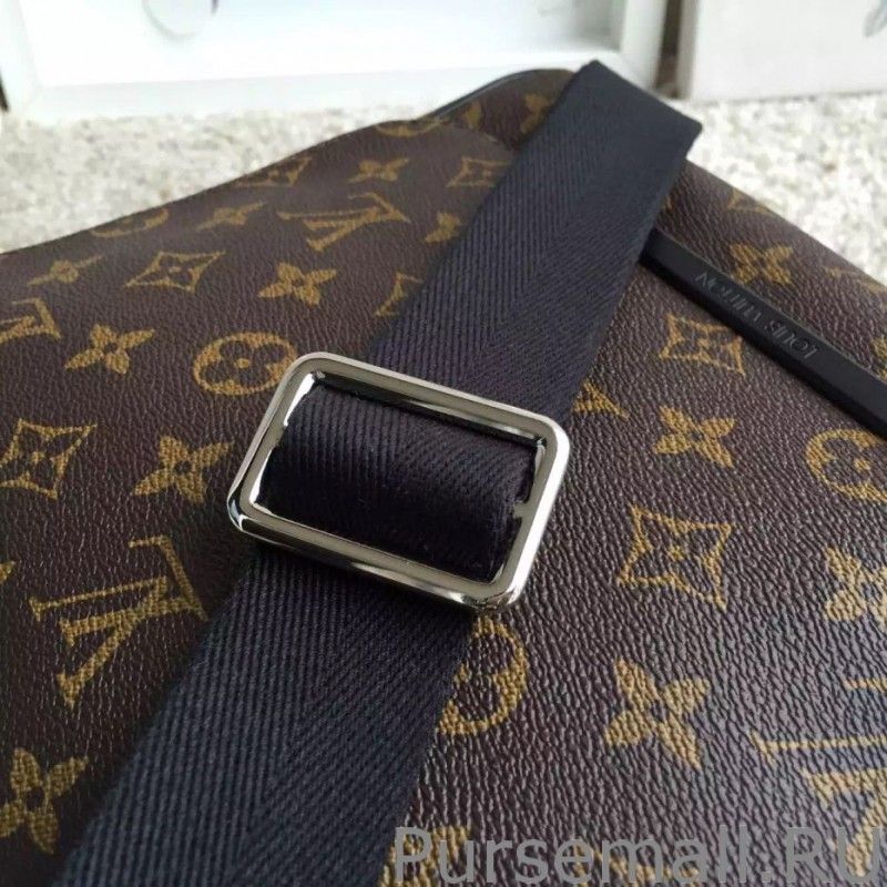 District PM Monogram Macassar M40935