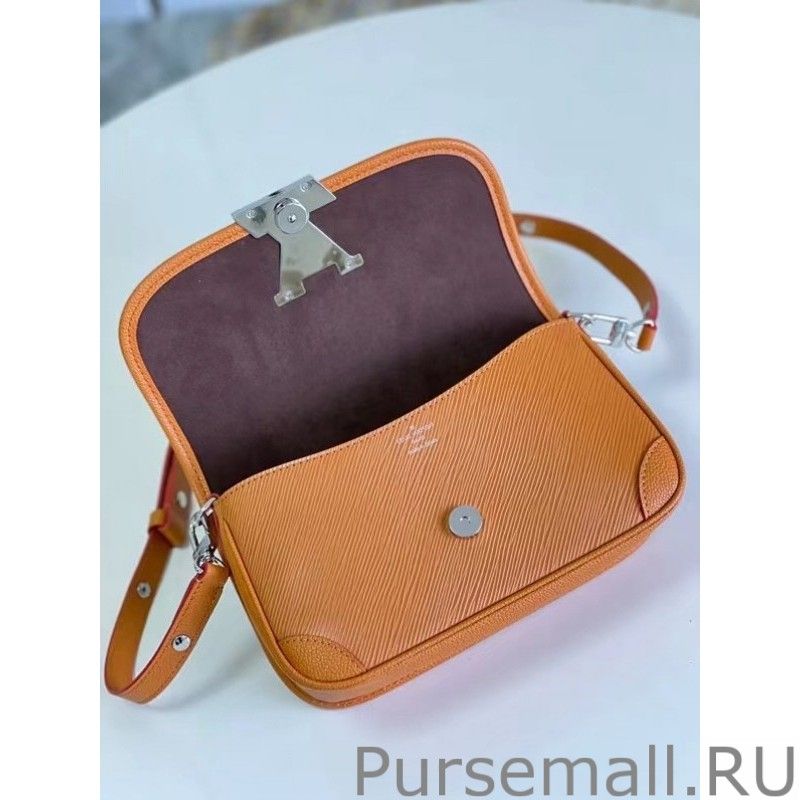Buci Bag Epi Leather M59459 Gold