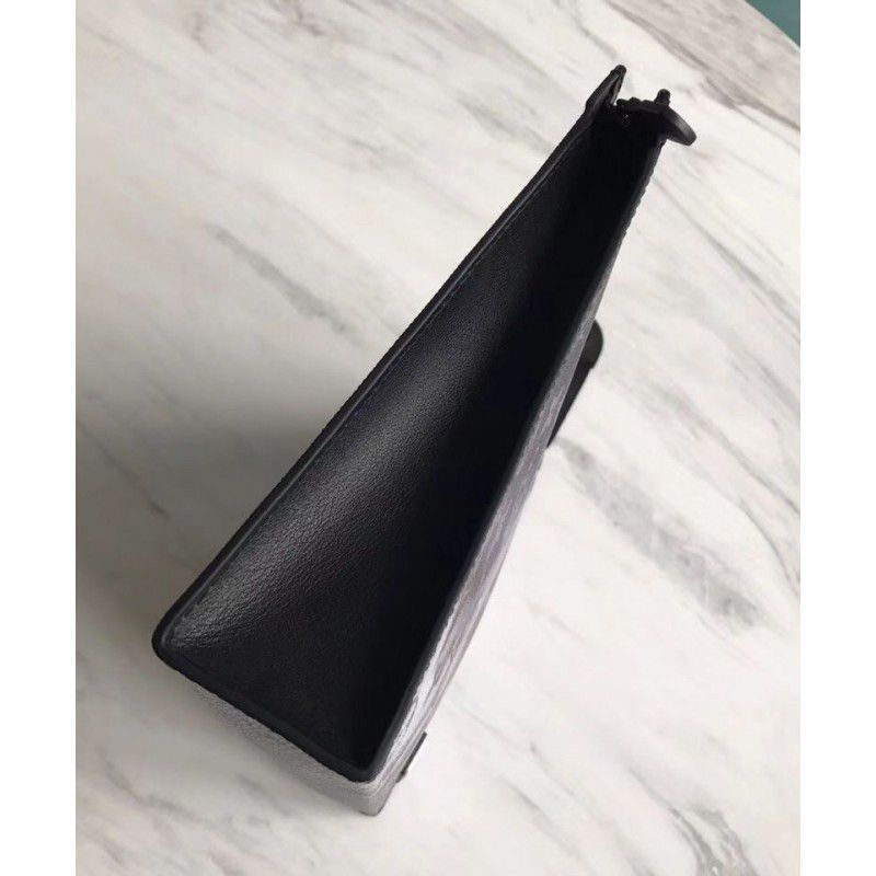 Pochette Voyage MM M44448 Black