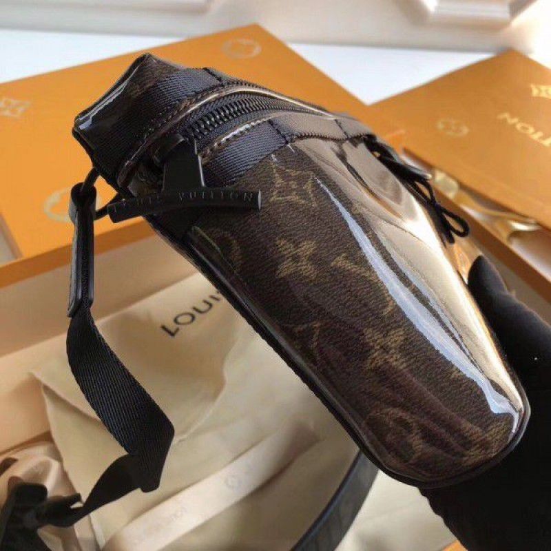 Messenger PM Monogram Glaze M43895