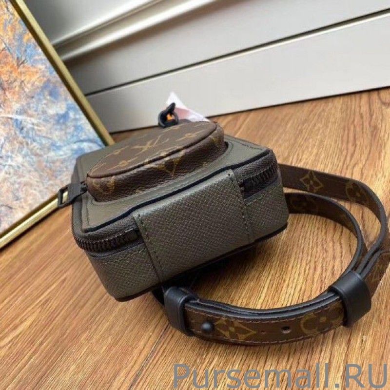 Phone Box Taiga Leather M30581