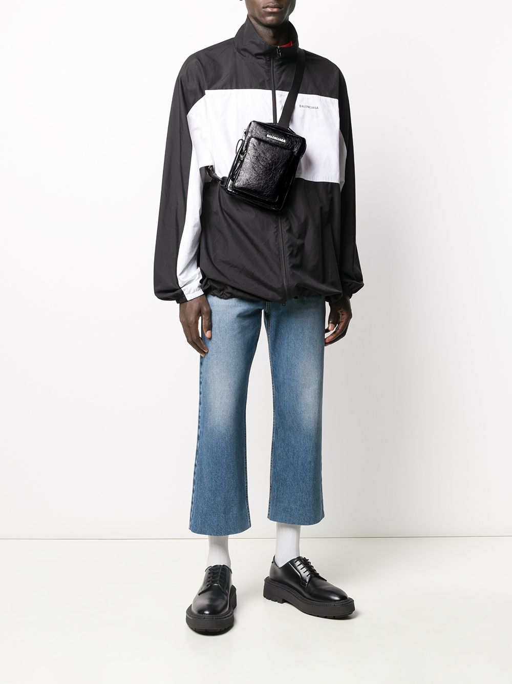 Ba*len*cia*ga explorer crossbody bag