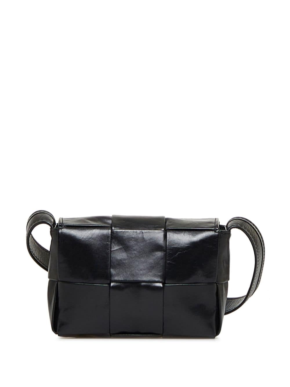 Bo*te*ga ve*ne*ta maxi intrecciato cassette shoulder bag