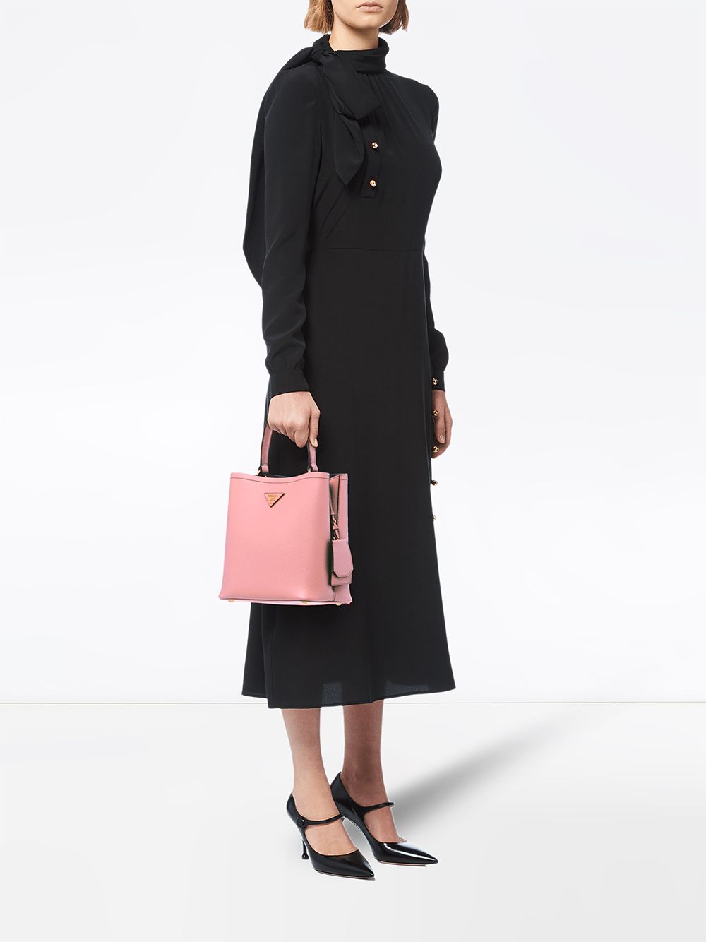 Pra*a medium panier tote bag