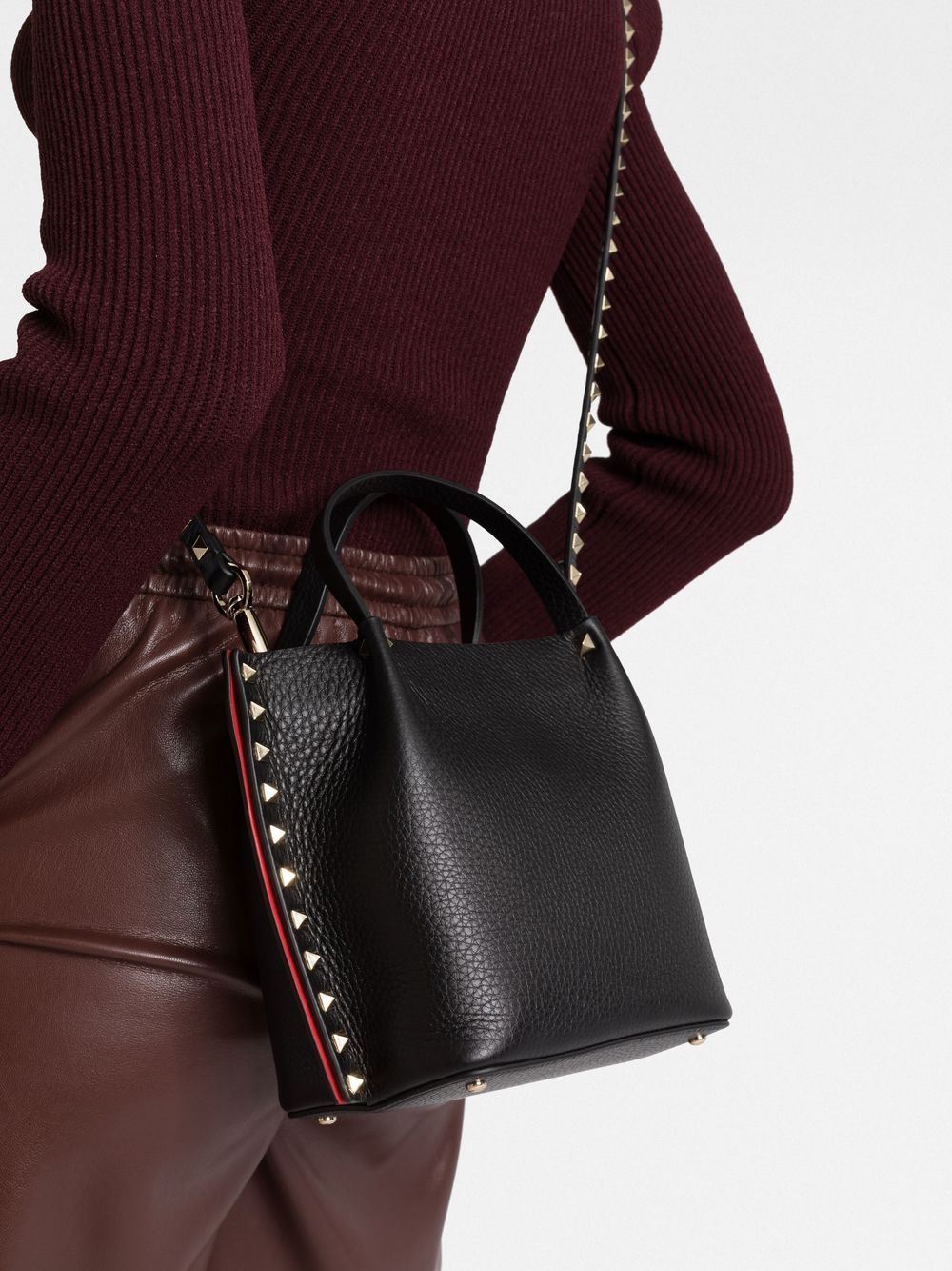 Valentino Garavani Rockstud leather tote bag