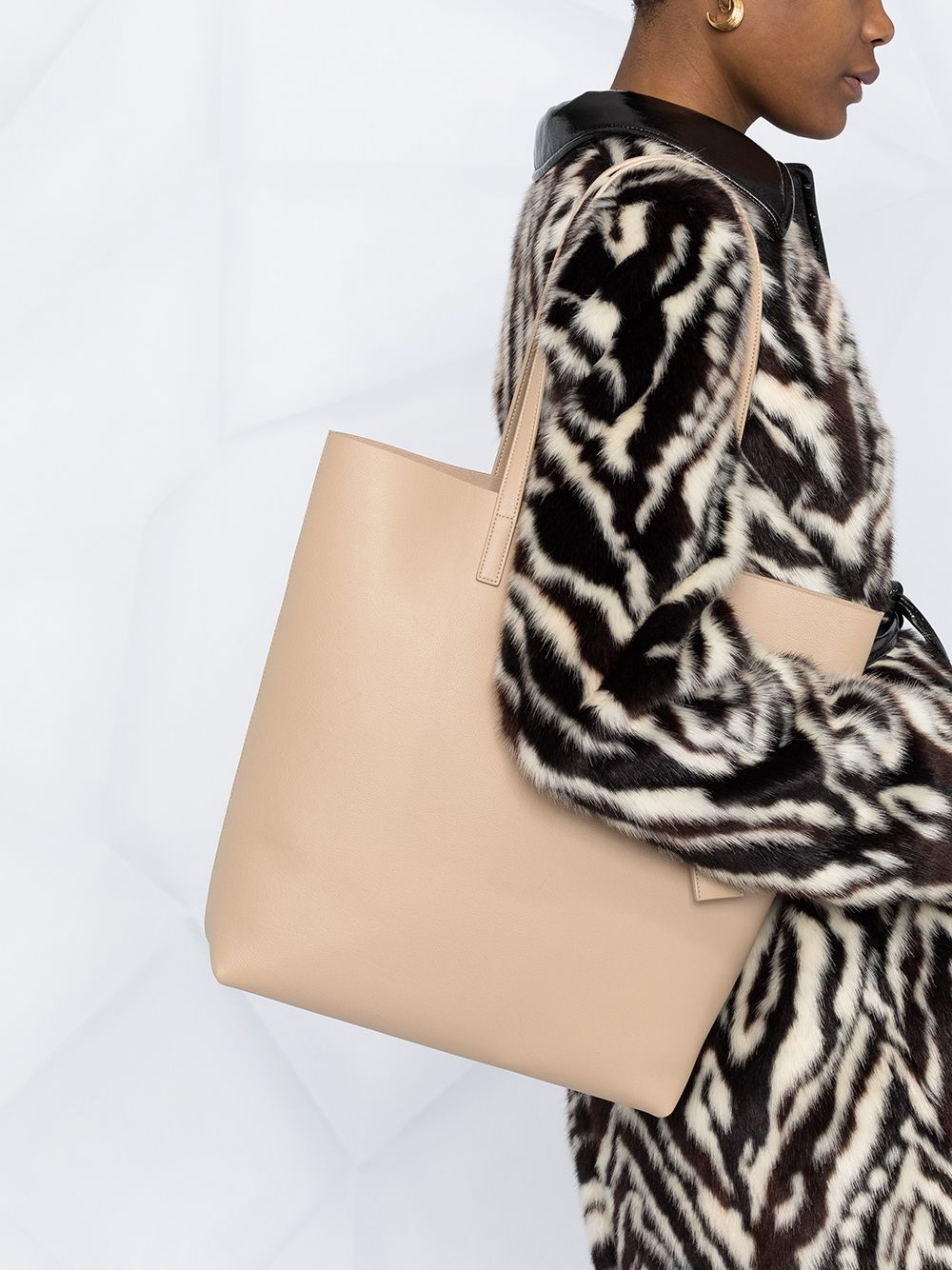 Saint Laurent logo-print leather tote bag