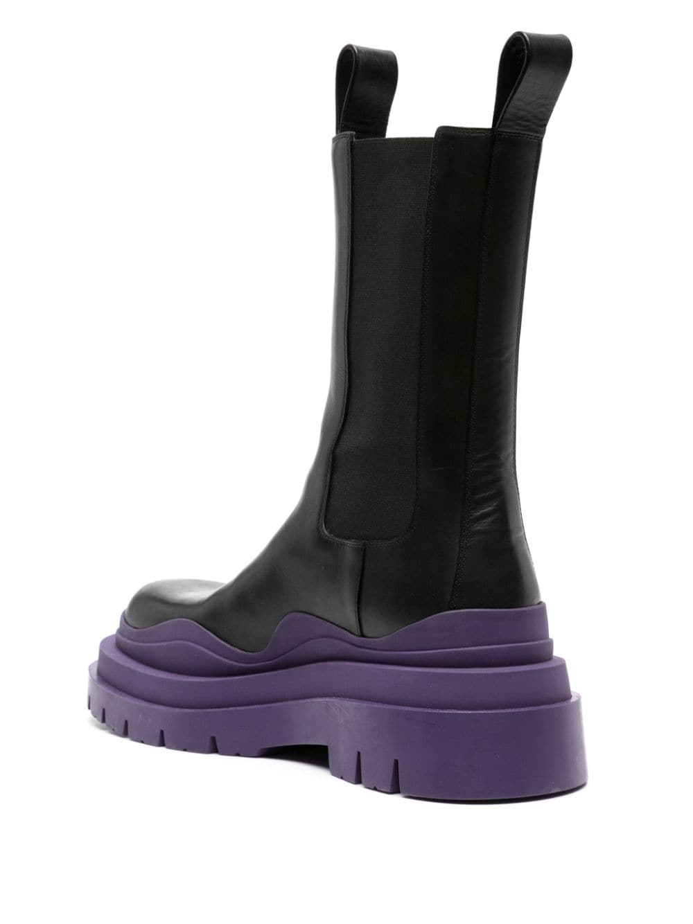 Bo*te*ga ve*ne*ta tire leather chelsea boots