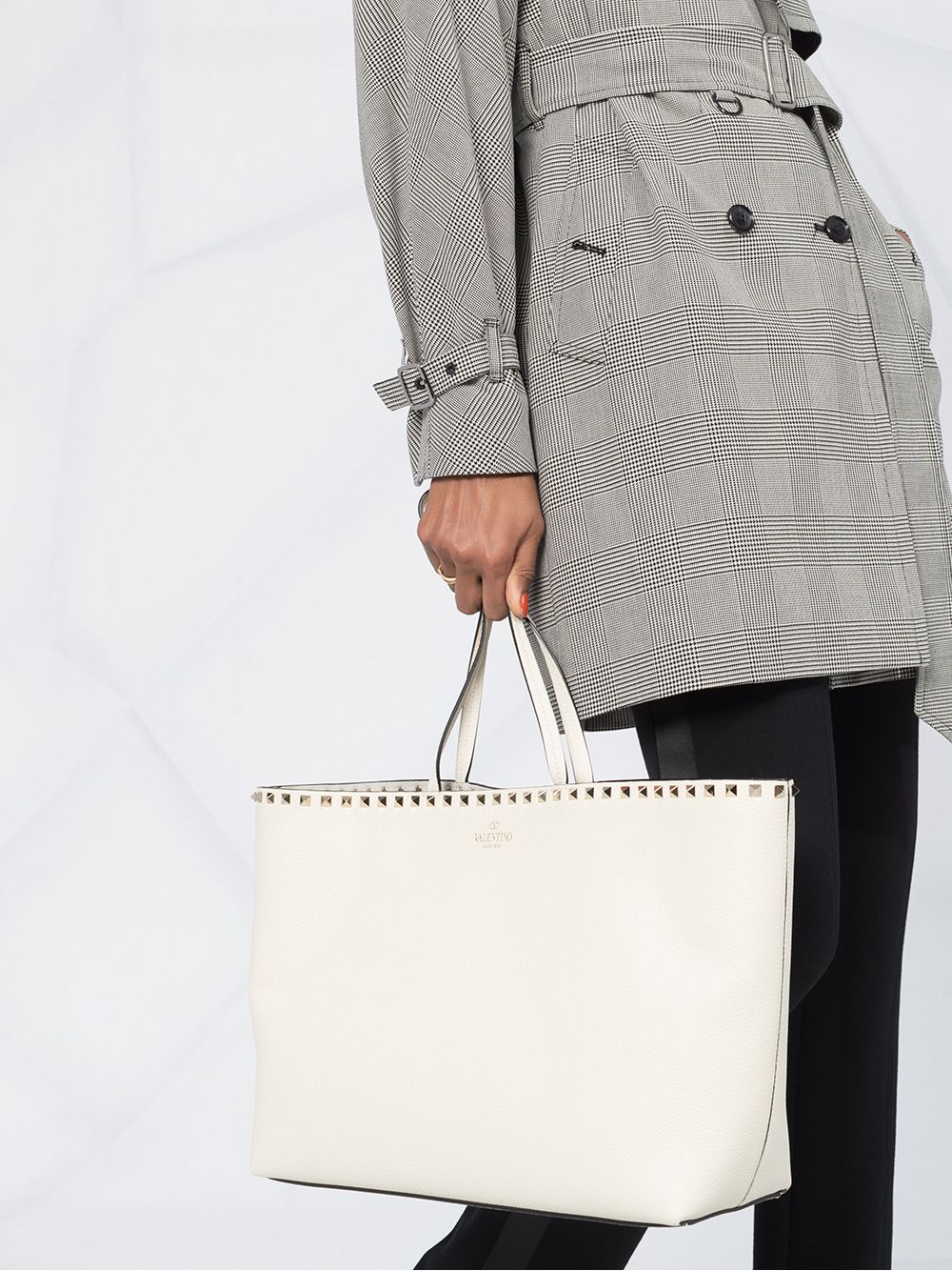 Valentino Garavani Rockstud shopper tote