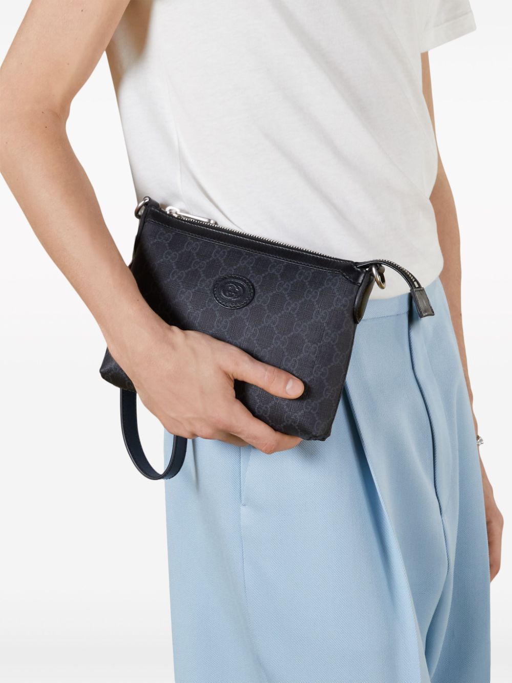 G*u*i gg-canvas messenger bag