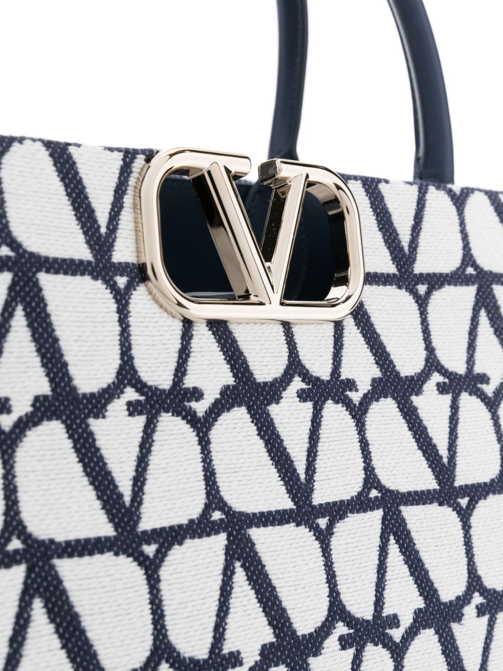 Valentino Garavani medium VLogo Signature tote bag