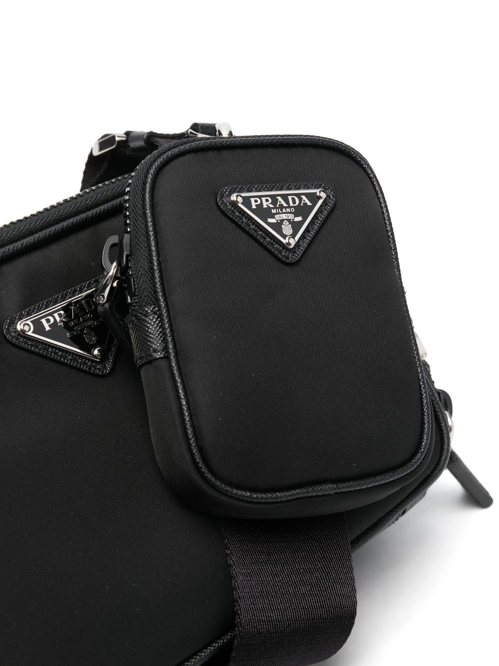 Pra*a triangle-logo brique messenger bag