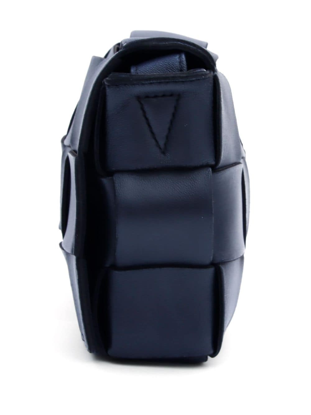 Bo*te*ga ve*ne*ta   2010s-2020s cassette shoulder bag