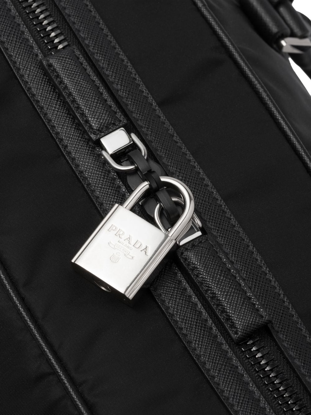 Pra*a triangle logo-patch duffel bag