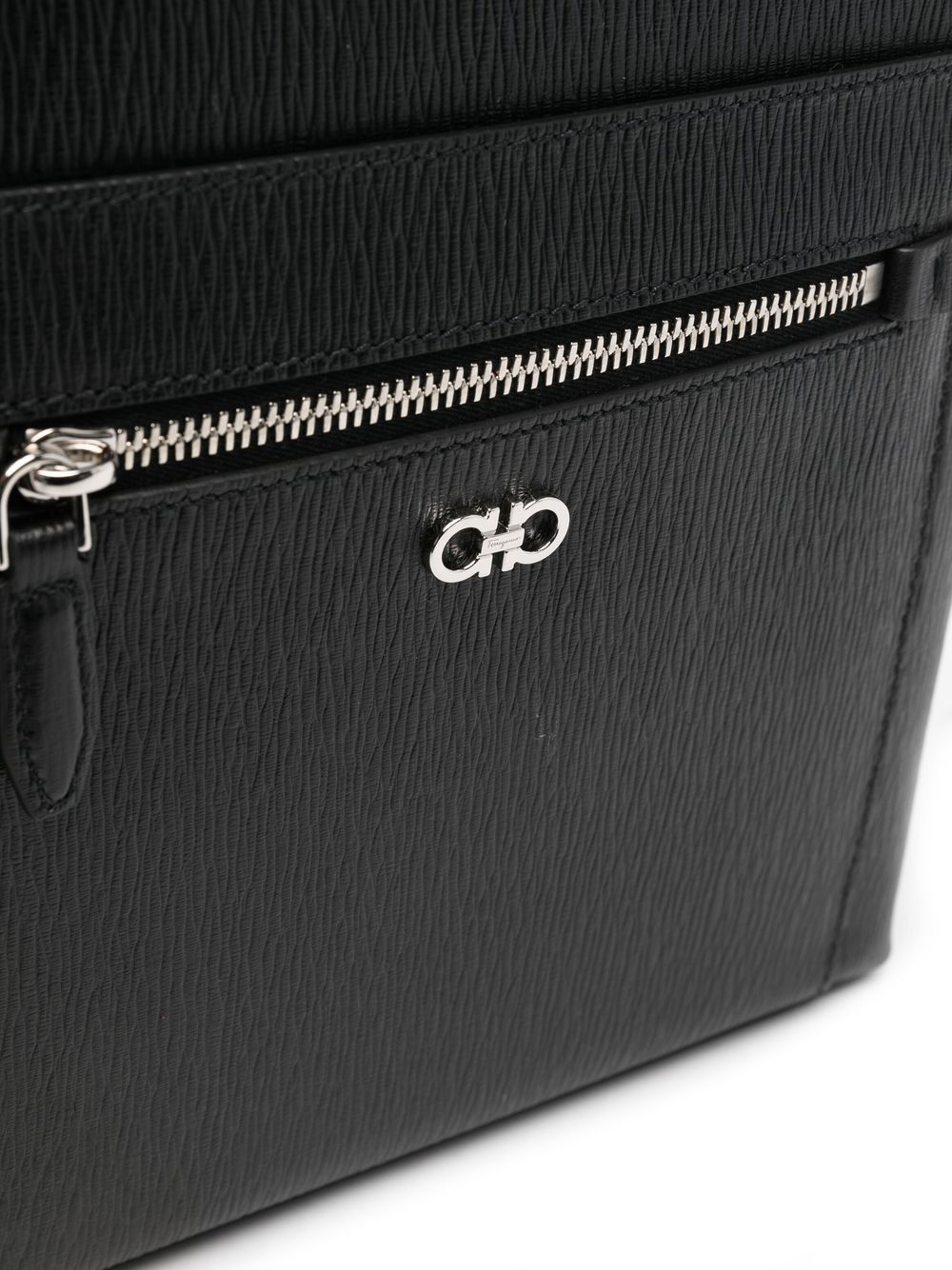 Ferragamo logo-plaque leather messenger bag