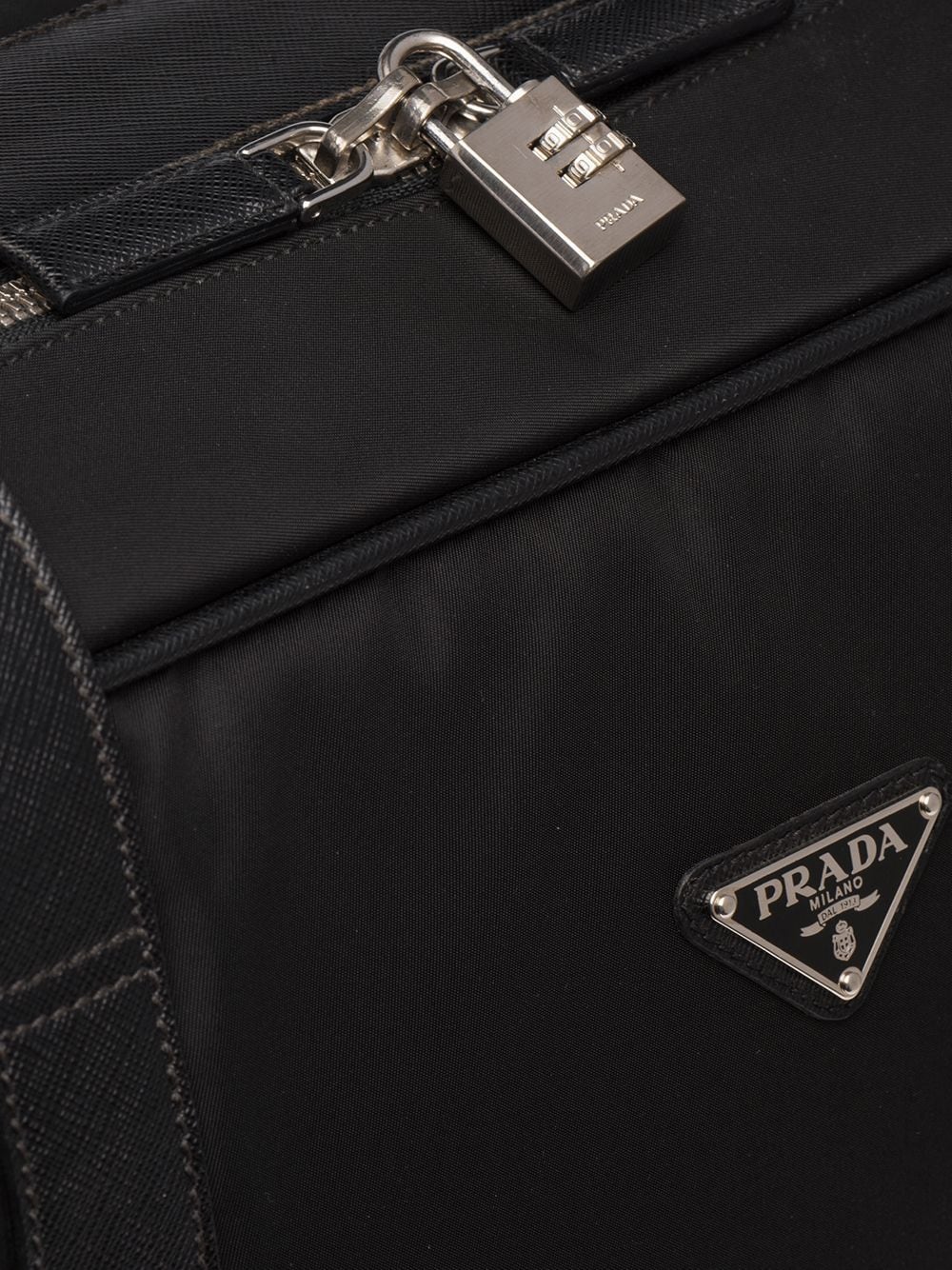 Pra*a top handle holdall