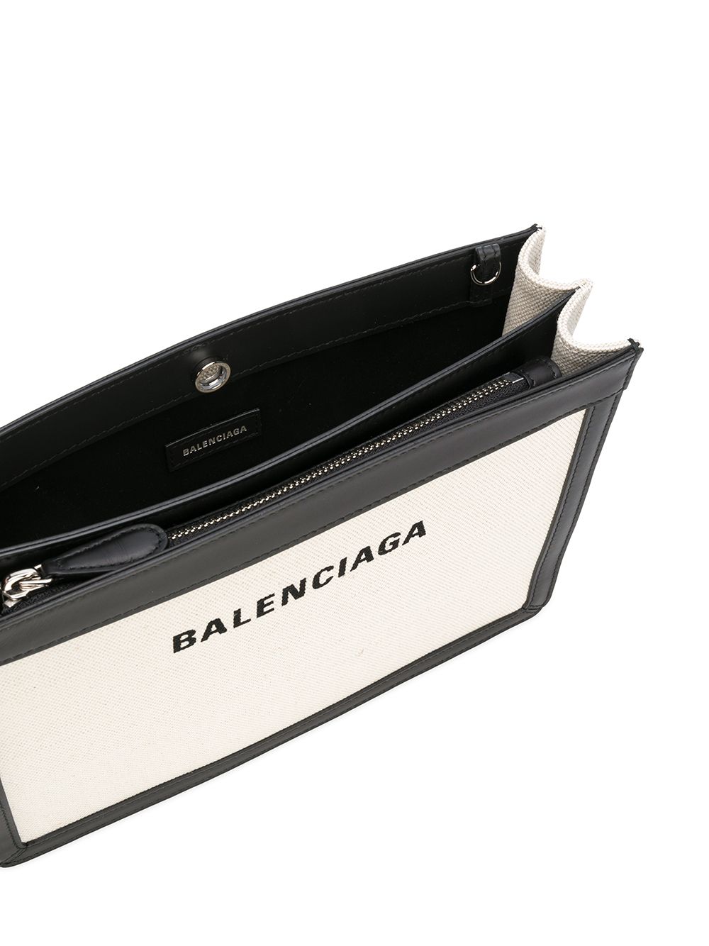 Ba*len*cia*ga aj clutch