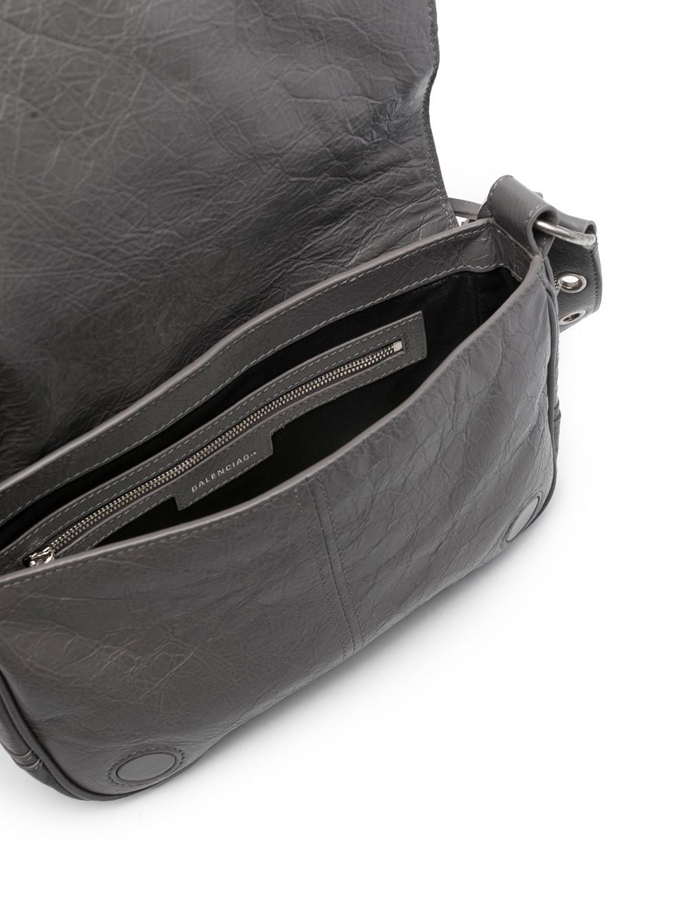 Ba*len*cia*ga le cagole crossbody bag