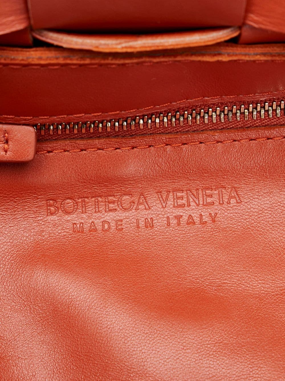 Bo*te*ga ve*ne*ta   cassette shoulder bag