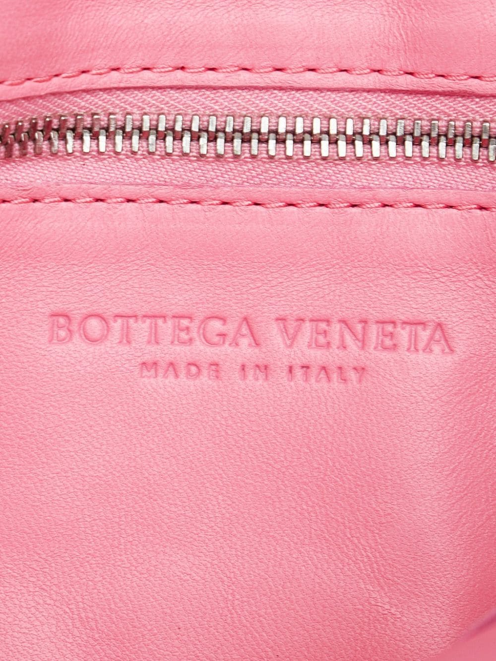 Bo*te*ga ve*ne*ta cassette crossbody bag