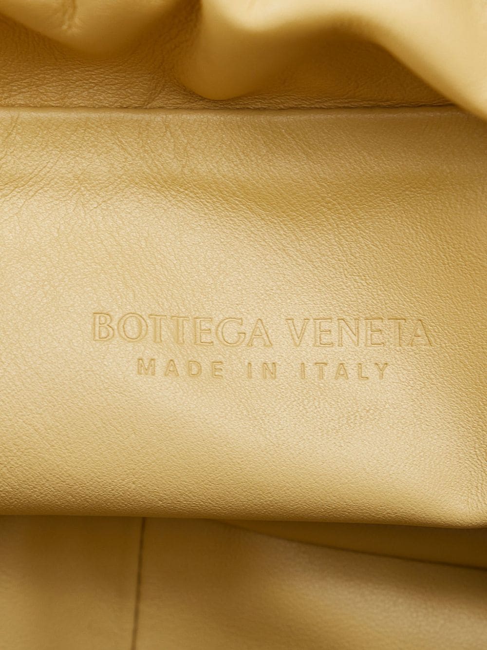 Bo*te*ga ve*ne*ta   medium the bulb shoulder bag