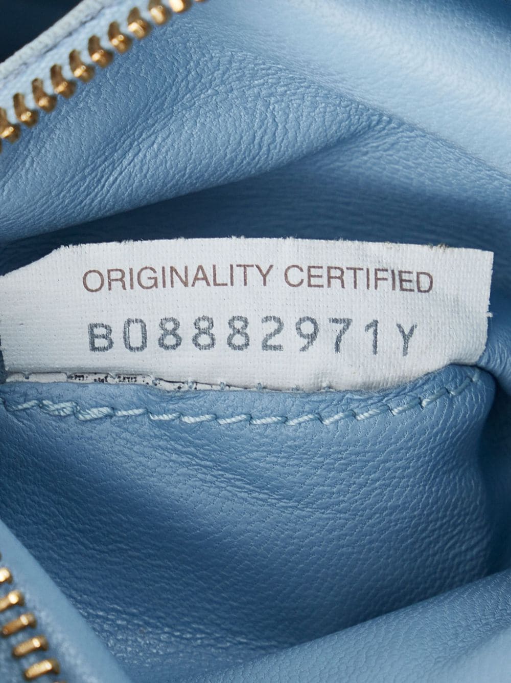 Bo*te*ga ve*ne*ta   padded cassette shoulder bag