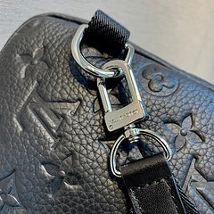LV AVENUE SLINGBAG M59926