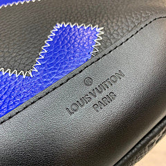 LV AVENUE SLINGBAG M59926